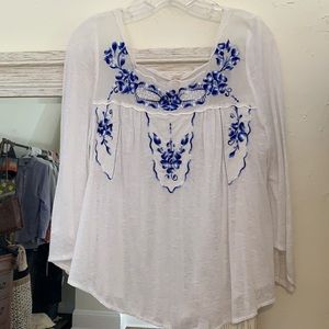 Free People • White & Blue Shirt • Size S